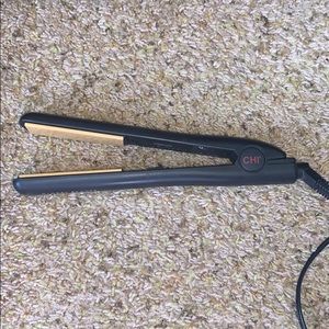 Black CHI straightener